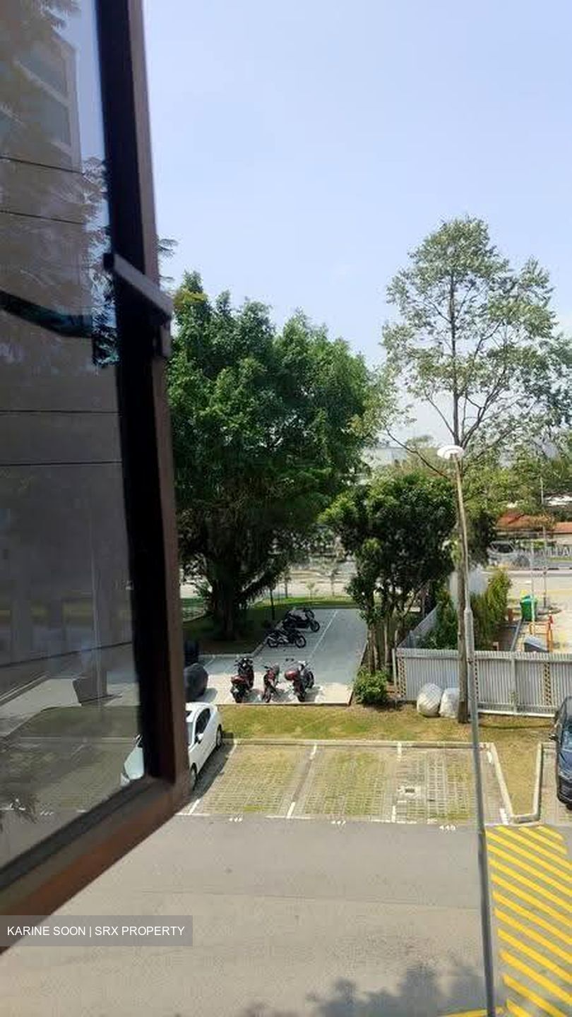 Blk 225A Jurong East Street 21 (Jurong East), HDB 3 Rooms #623485731